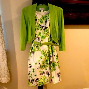 LAST CHANCE!! Beautiful floral sleeveless dress with shrug.